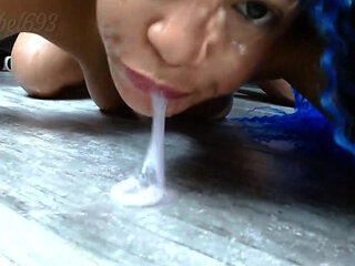 The White Cock Arrived to Fuck My Soul-sucking Throat