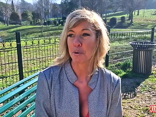 Emmy, une milf belge qui a chaud au cul Part 1