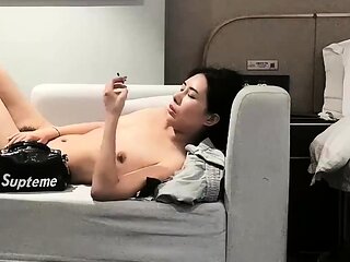 Amateur webcam asian girl