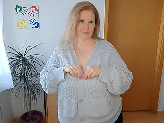 Curly_Dreams I'll undress for you