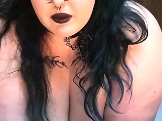 BBW White Chick Big Boobs Cam Play