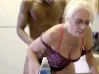 savvyg - Slutty Real Estate Agent Will Do Anything For The