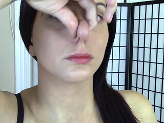 Sexy Nose Pinching-wmv