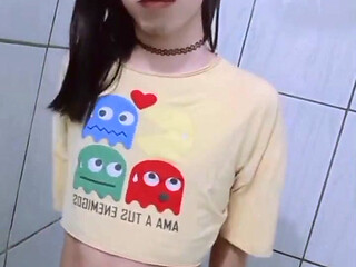 I'm a Showy Bitch, a Very Slutty Trans Woman Who Enjoys Showing off Like This