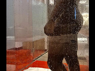 Shower session in Budapest, Part 1