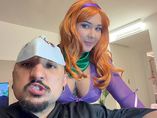 BEHIND THE SCENES OF A BEHIND-THE-SCENES PORN VIDEO