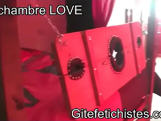 Visite de la zone f&eacute_tichiste et BDSM du g&icirc_te