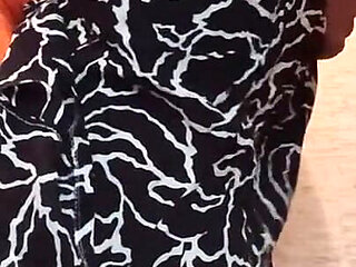 I Got Fucked Quickly by My Domme MILF Boss in the Shared Office Kitchen