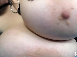 Huge natural Boobs babe in Spandex Sexy Bouncing Boobs