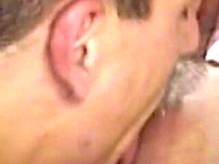 Outdoor Pussy Eating and Creamy Creampie Dripping