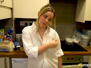 Anna Belle - Top Shelf Totty