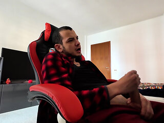 I Like to Be Watched