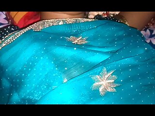 Indian Beautiful Ladies Want to Big Cook Indian Hindi Video