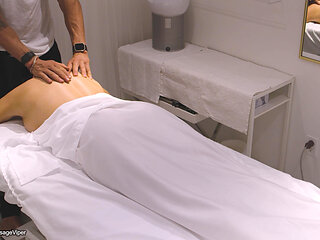 Cheating Wife Fucks the Massage Therapist