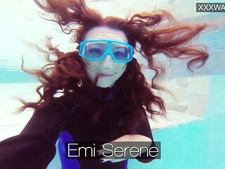 Gorgeous Emi - russian teen 18+ dirt - Underwater Show