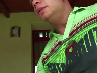 Beauty blonde pussy fucking pussy licking in the garden