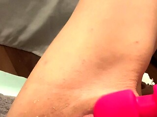 Close up solo beauty toying ass