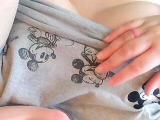 Do You Get Distracted Easily? I Know I Do! Especially When You Send Me Pics!