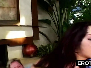 Shayna Knight Abandoned Cowgirl Ride Moaning His Name with Huge Tits