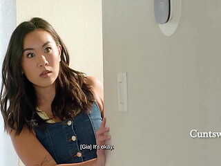 Big ButtMILF Siri&rsquo_s Fucked by Stepdaughter Kimmy&rsquo_s Gang - Kimmy Kimm, Penelope Kay, Siri Dahl, Gia DiBella