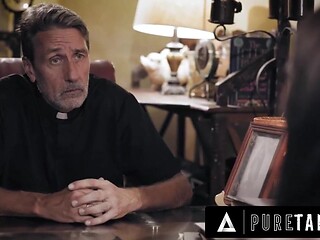 Creepy Priest teaches Gia Paige to submit