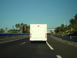 Swamebus Arrives in Tenerife