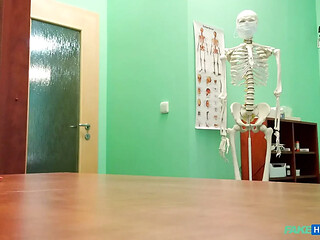 Fake Hospital - Naughty Elis Gets Squirting Examination From Doctor Before a Wild Hardcore Sex Session