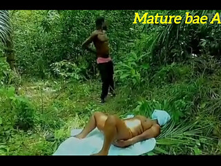 Mature bae-arena - fucking my gorgeous girlfriend in the bush