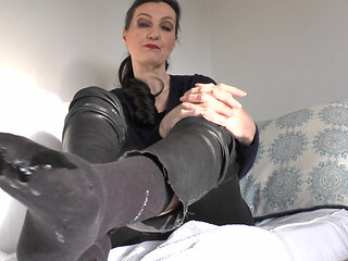 Lick Your Owner's Cum! Show Your Sock Love! Lady Victoria Valente