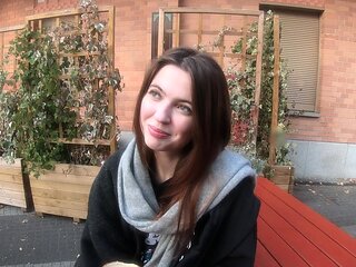 Brunette Felicia Vina gets her asshole eaten by Porno Dan in a steamy scene.