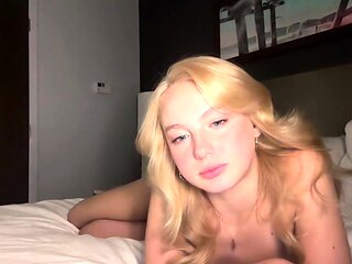 Hottest Amateur 19yo Blonde Teen going solo on Webcam