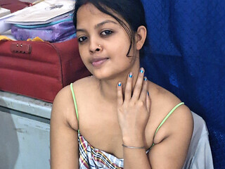 Cute Desi Indian Beautiful Step Sister Gets Fucked with Huge Dick