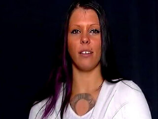 Pussyshow.... Steffi - Tattooed Amateur Chick Solo