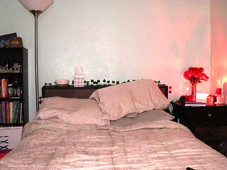 bbw girlfriend does sexy yoga poses before bed