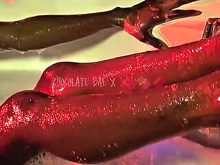 Im Such a Dirty Slut!! I Let the Jaccuzzi Jets Fuck Out My Pussy Till I Cum!!