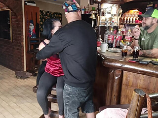 Hotwife likes to fuck my friends