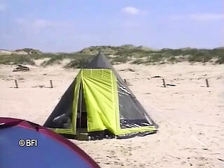 Xkiss - Mc been on the beach, part 1