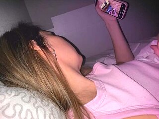 Broke Teen Fucks for iPhone - Petite Couple HD Homemade 4K