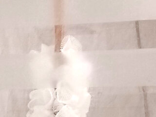 Exhibition in the shower