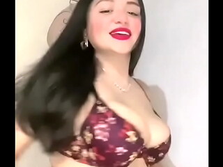 Tiktok sensual
