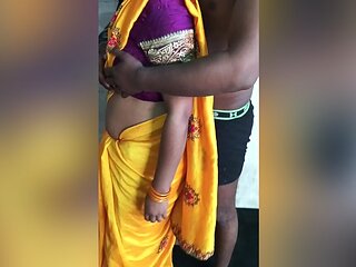 Desi Village Bhabhi Have Sex And Enjoy