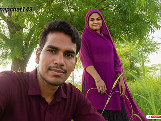 Indian desi tamil bhabhi and Injoy Outdoor Field By -Snapchat143