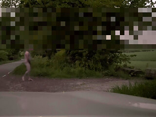 Naked wanking and twerking barefoot outside at dawn