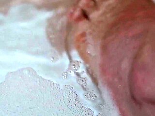 Rinse off the Toe