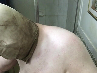 FatAssSmallDick uses giant humongous red butt plug