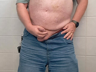 Small handjob in the toilet