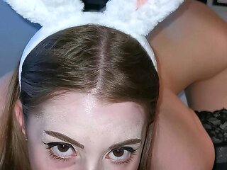 Amateur Blonde Teen Plays Solo with Toy Webcam Porn