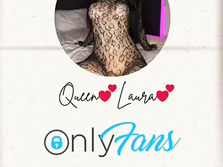 Latina loves giving Dildo performance for her boss