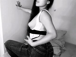 Hottest brunette solo webcam masturbation 2