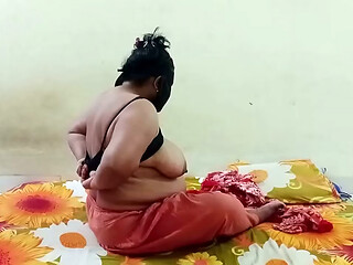Desi Cute Big Boobs Girl